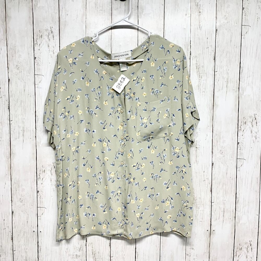 Vintage Jones New York Shirt Women Size 14‎ Green Floral Round Neck Short Sleeve